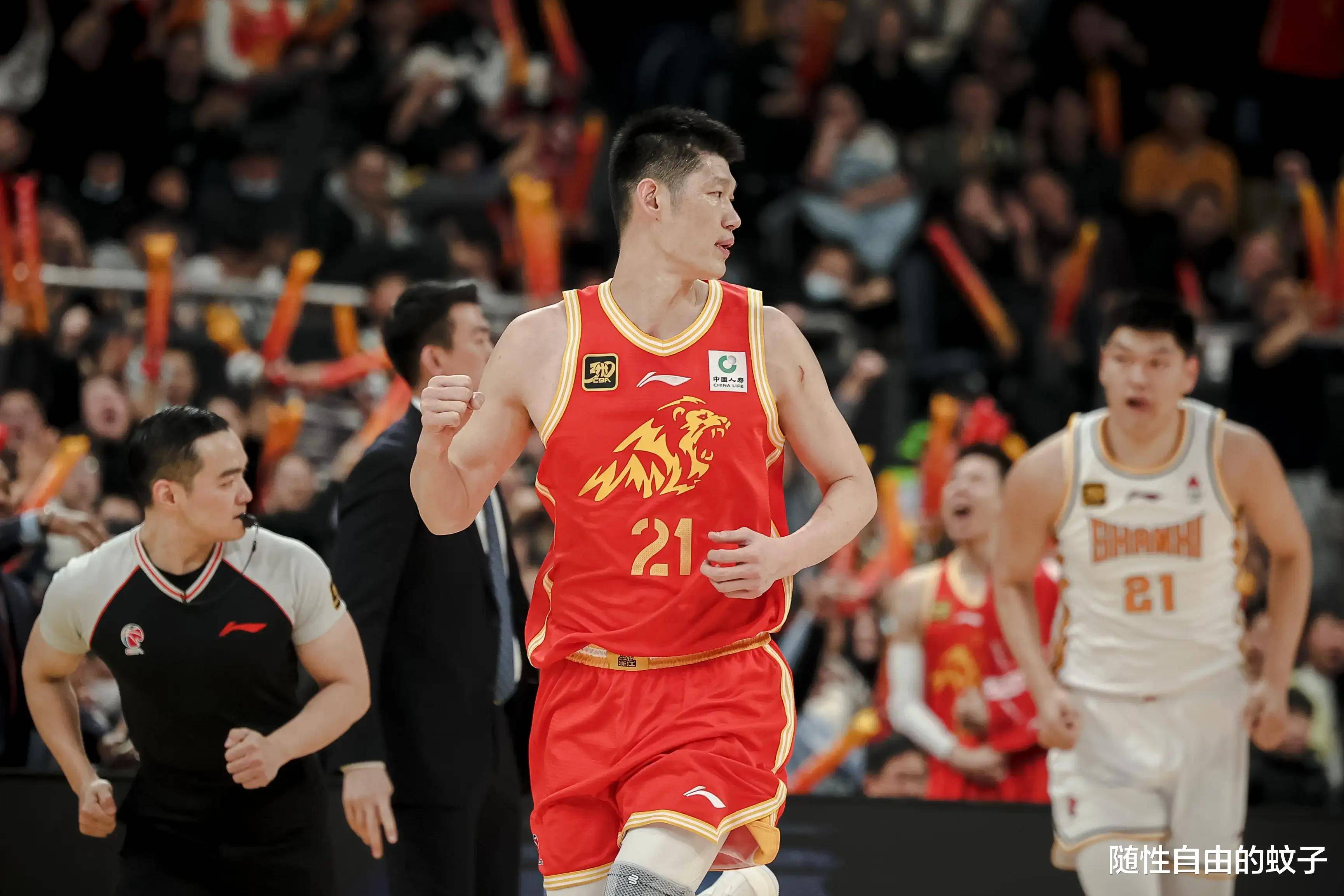 爱游戏下载-广厦男篮发布备战花絮；今晨刷新队史纪录；社区盾任务艰巨；纪律约束更严格(广厦队最新消息队员)