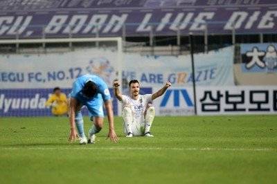 爱游戏入口-关于今晚亚冠焦点战，多伦多猛龙篮板制胜，信心回归，医务组通报恢复的信息