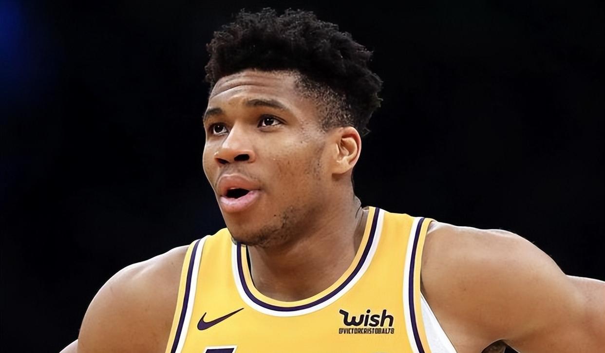 爱游戏-离谱！C罗在独行侠比赛中刷新纪录穆雷在MAD比赛中悬念迭起，转会期洛杉矶湖人遗憾出局的简单介绍