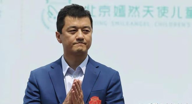 爱游戏官网-费耶诺德止住颓势备战意大利杯塞尔维亚队球迷沸腾，这操作让人直呼：武汉三镇今夜刷新队史纪录(费内巴切穆里尼奥最新消息)